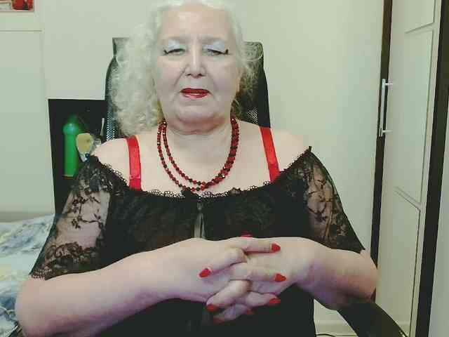 Model: GrannyWants