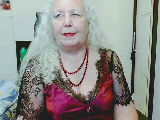 GrannyWants webcam