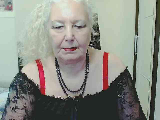 Model: GrannyWants