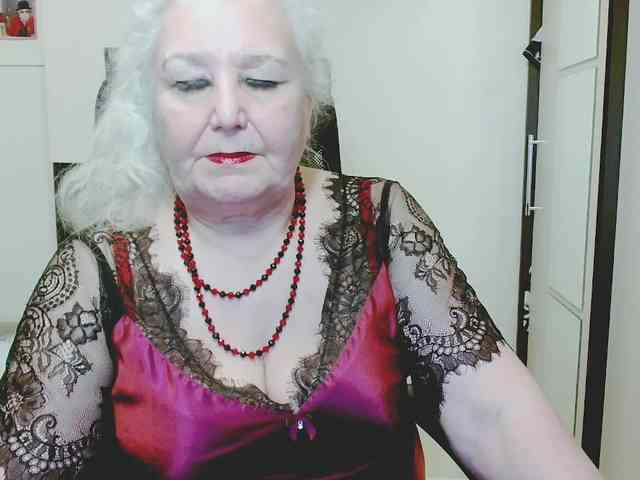 GrannyWants webcam