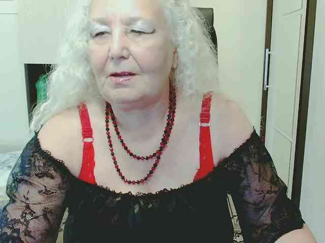 GrannyWants webcam