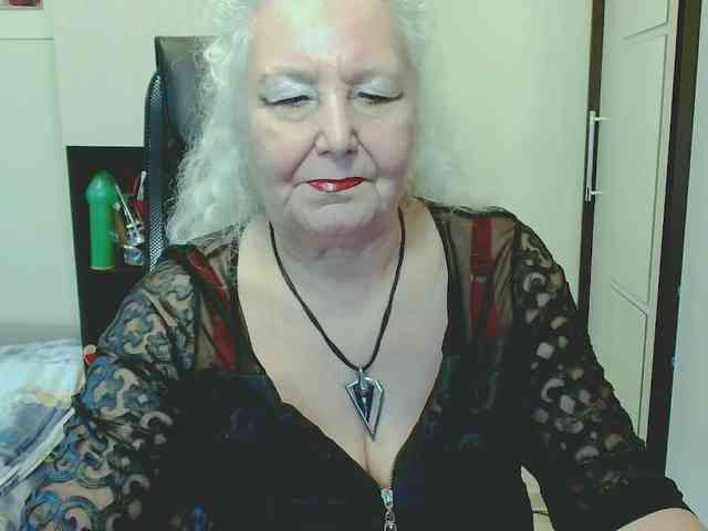 GrannyWants webcam