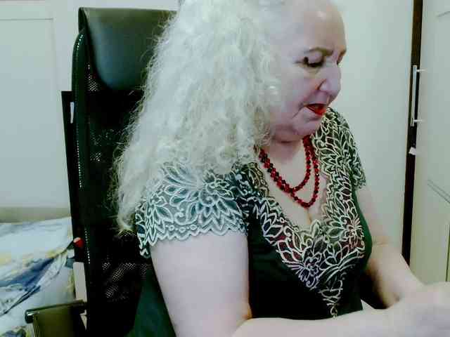 GrannyWants webcam