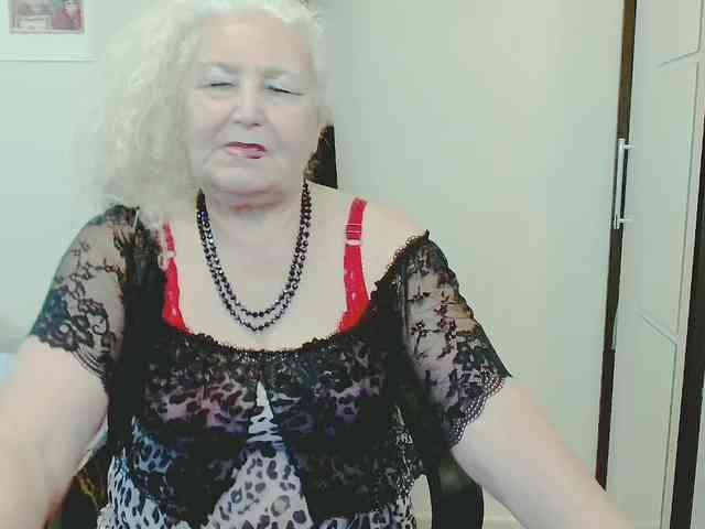 Model: GrannyWants