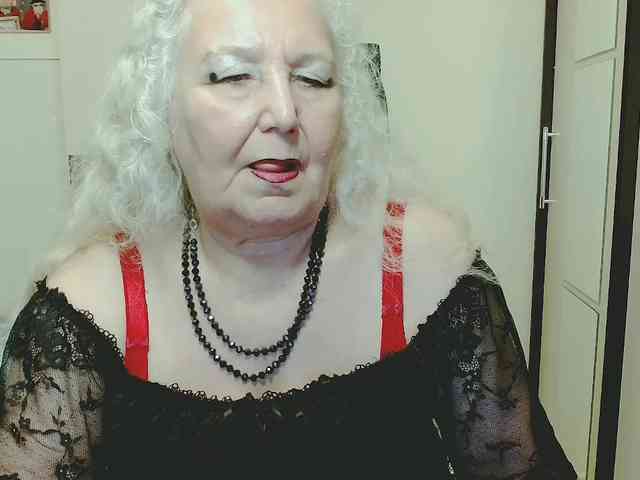 Model: GrannyWants