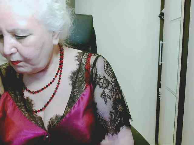 GrannyWants webcam
