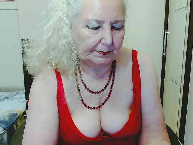 GrannyWants webcam