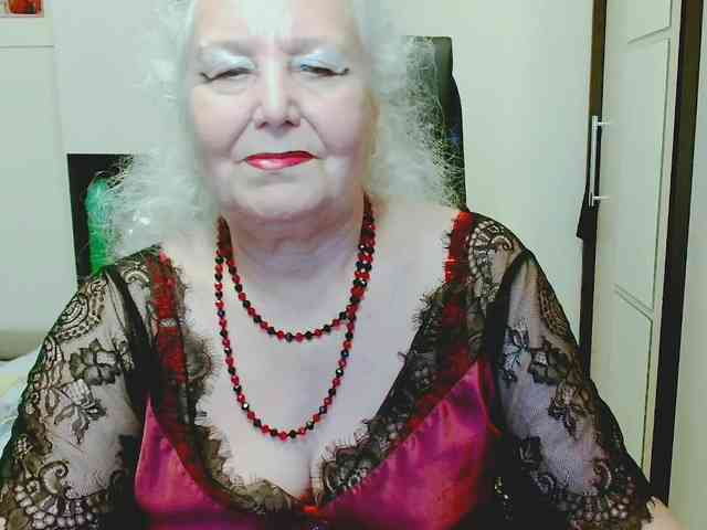 GrannyWants webcam