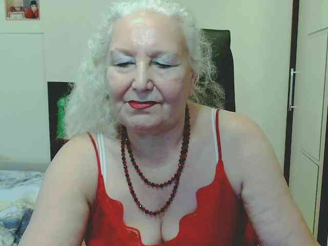 GrannyWants webcam