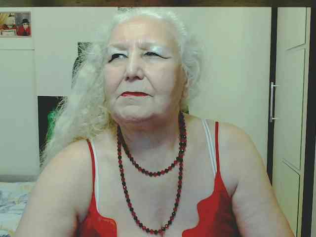 Model: GrannyWants