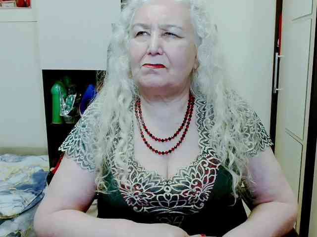 GrannyWants webcam
