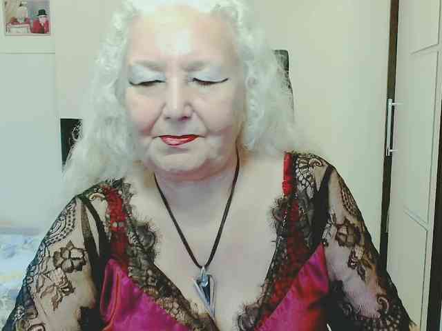 GrannyWants webcam