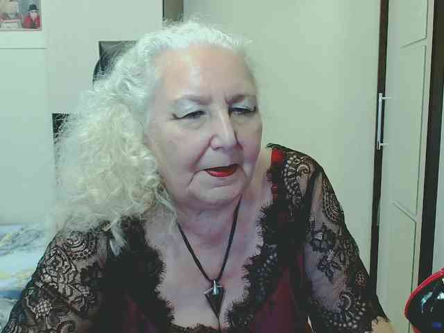 Model: GrannyWants