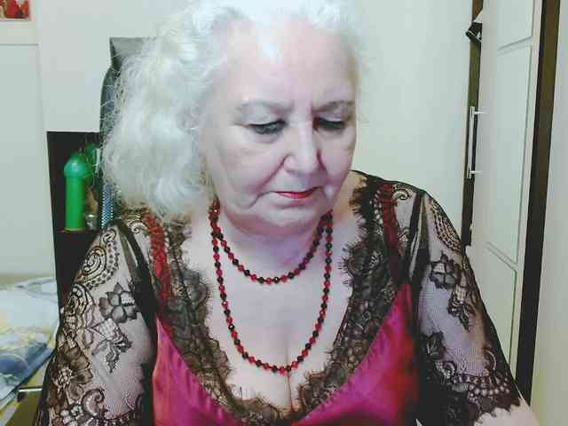 GrannyWants webcam