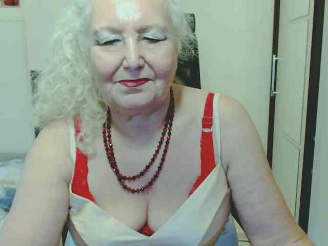 GrannyWants webcam