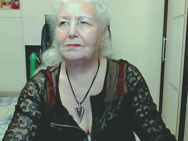 Model: GrannyWants