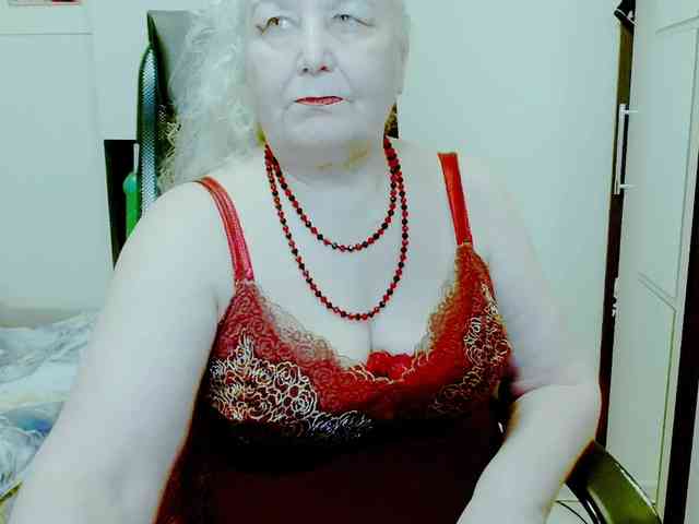 GrannyWants webcam