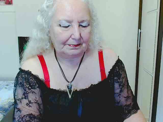 GrannyWants webcam