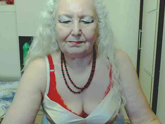 GrannyWants webcam