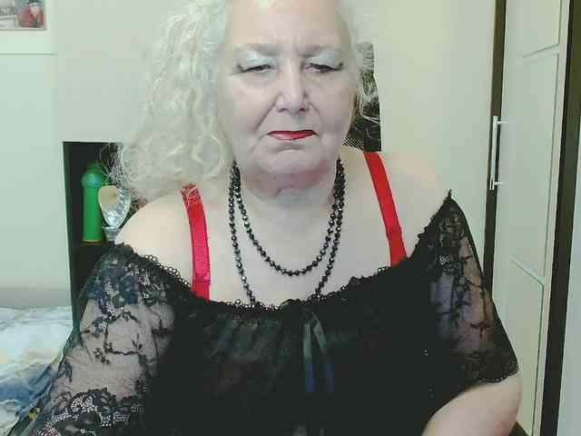 Model: GrannyWants
