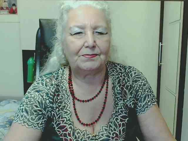 Model: GrannyWants