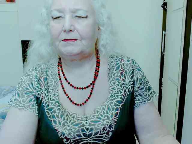 GrannyWants webcam
