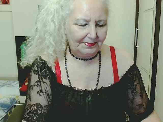 GrannyWants webcam