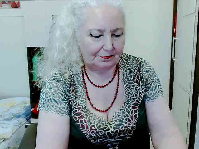 GrannyWants webcam