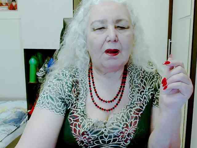 GrannyWants webcam