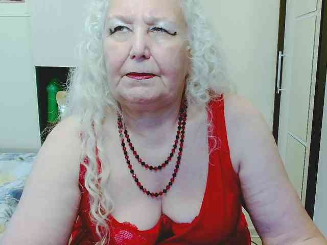 GrannyWants webcam