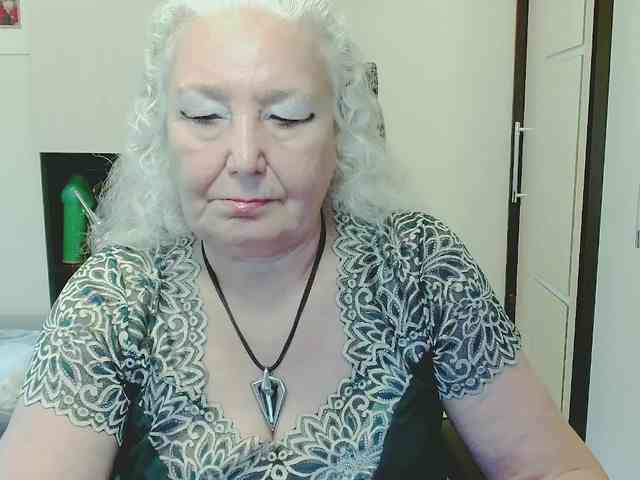 GrannyWants webcam