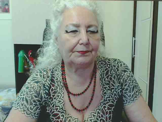 GrannyWants webcam