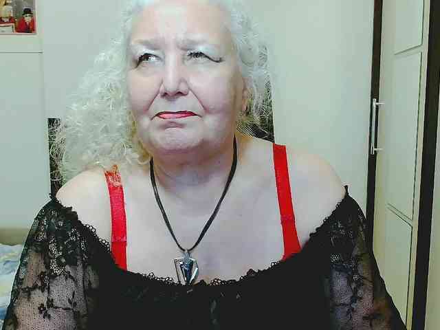 Model: GrannyWants