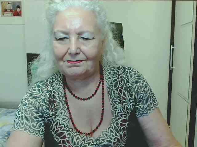 GrannyWants webcam