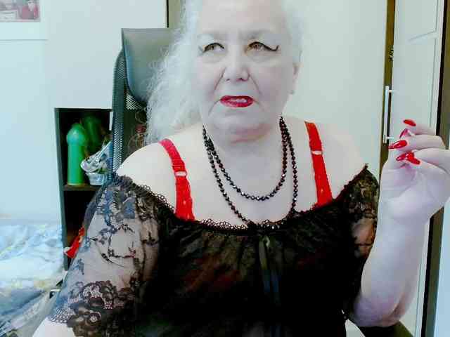 GrannyWants webcam