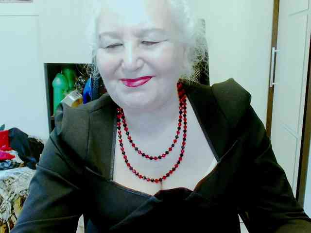 GrannyWants webcam