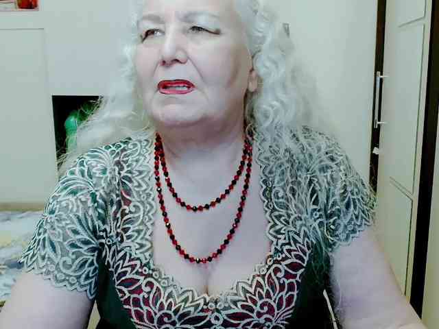 Model: GrannyWants