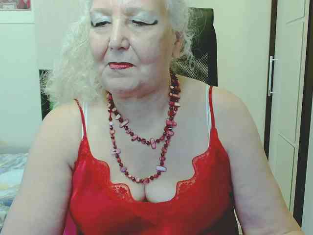 GrannyWants webcam