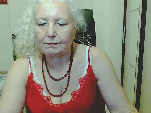 GrannyWants webcam