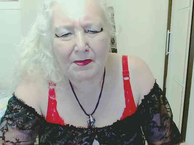 Model: GrannyWants