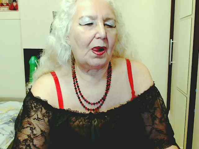 GrannyWants webcam