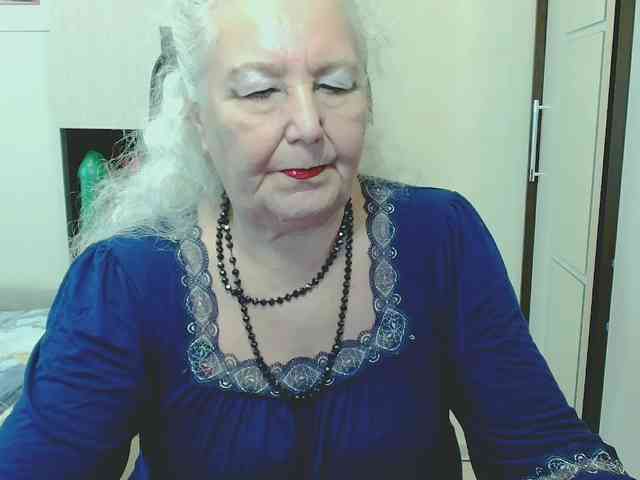Model: GrannyWants