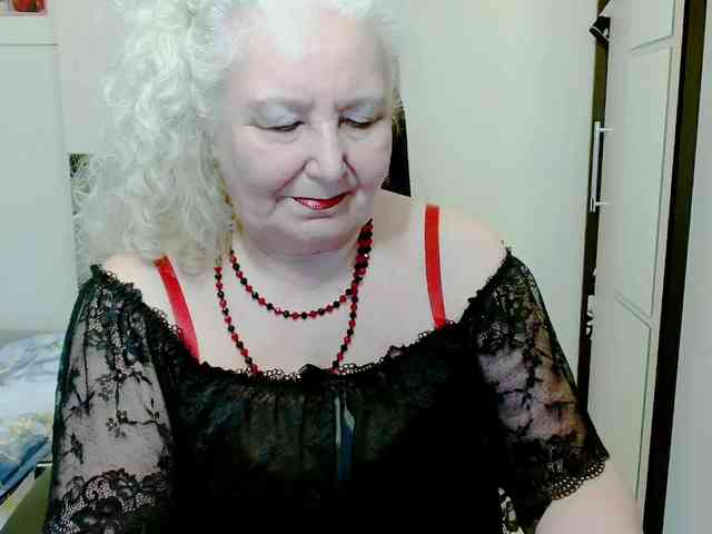 GrannyWants webcam