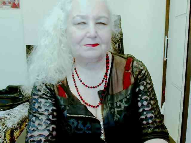 GrannyWants webcam