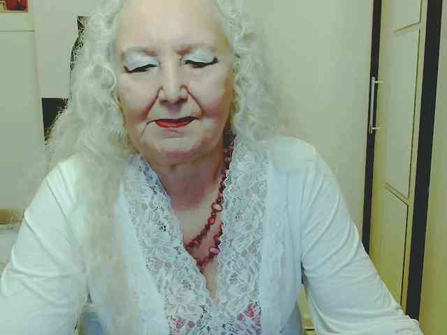 GrannyWants webcam