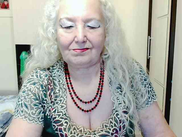 GrannyWants webcam
