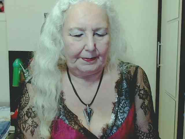 GrannyWants webcam