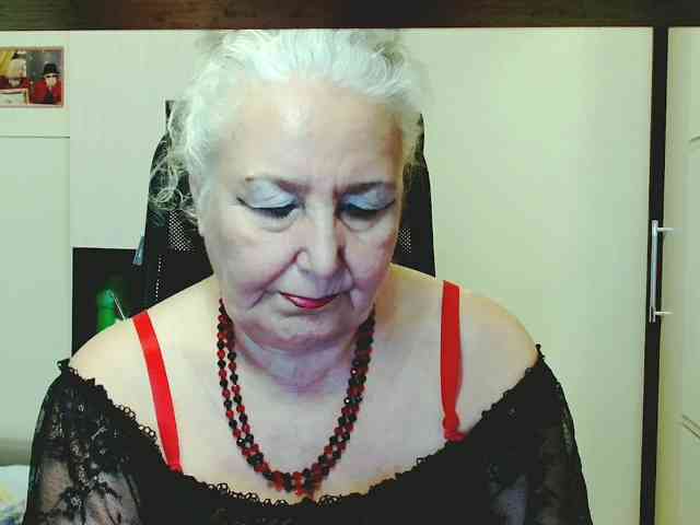 GrannyWants webcam