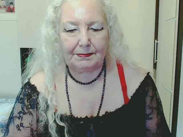 Model: GrannyWants