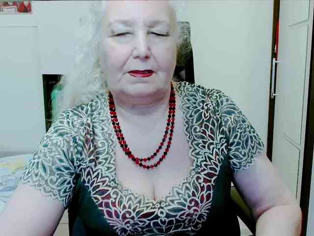 GrannyWants webcam